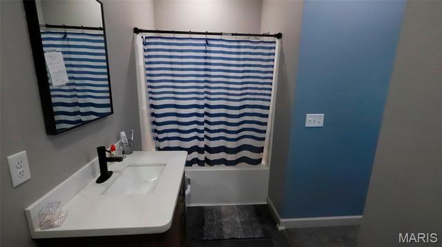 10562 Scarlet Ridge Drive, Potosi, MO 63664