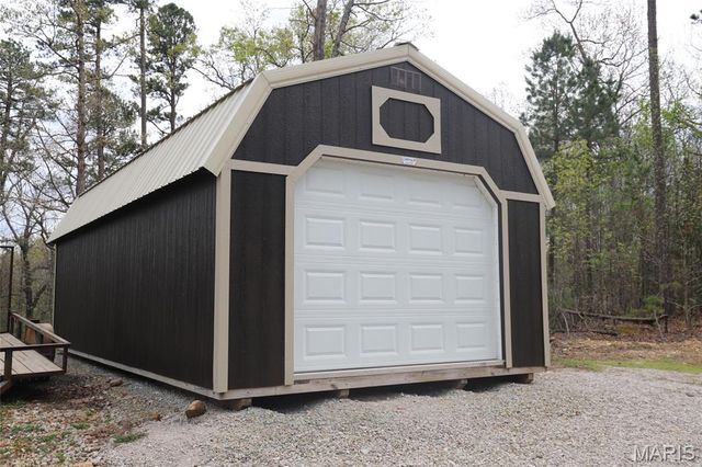 10562 Scarlet Ridge Drive, Potosi, MO 63664