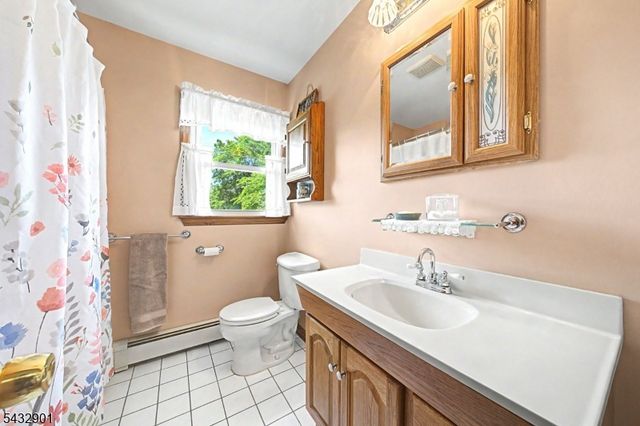 170 Church St, Rockaway Boro, NJ 07866