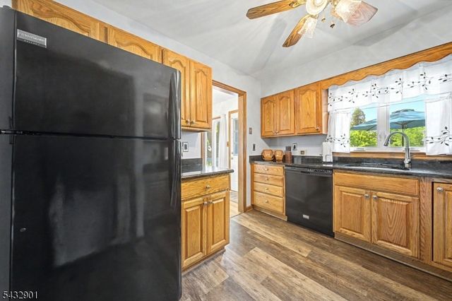 170 Church St, Rockaway Boro, NJ 07866