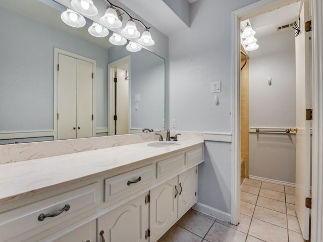 614 Old Country Road, Duncanville, TX 75137