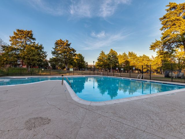 614 Old Country Road, Duncanville, TX 75137