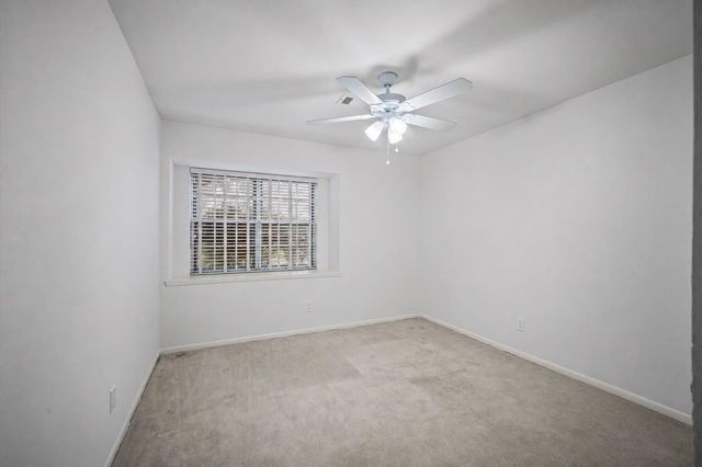 5619 Sheraton Oaks Drive, Houston, TX 77091