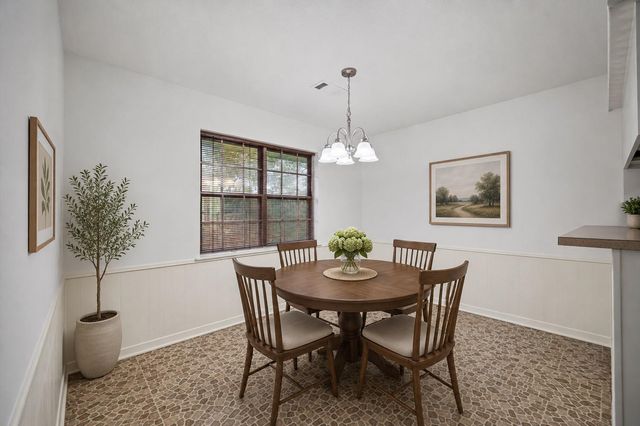 5619 Sheraton Oaks Drive, Houston, TX 77091