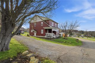 216 Pennsylvania Ave., Redstone Twp, PA 15463