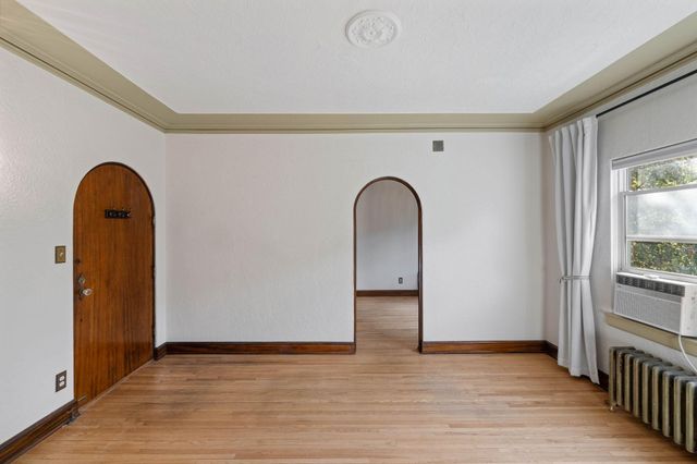 3252 Fremont Avenue S 203, Minneapolis, MN 55408
