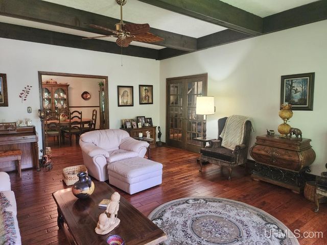 1005 Eleventh Avenue, Houghton, MI 49931