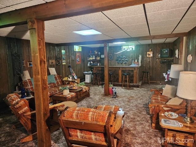 1005 Eleventh Avenue, Houghton, MI 49931