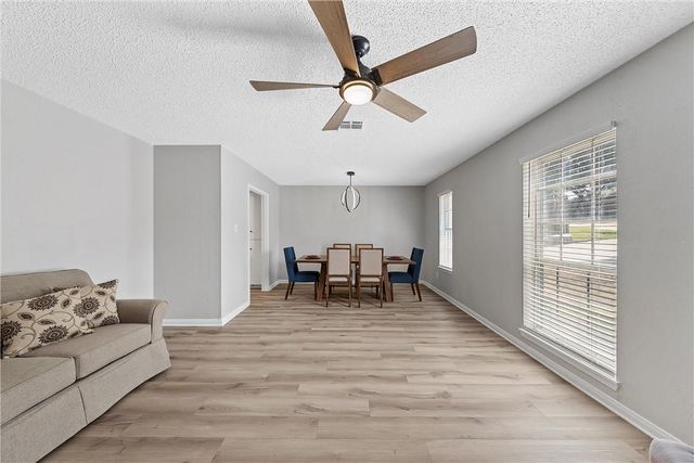 8509 Briargrove Drive, Woodway, TX 76712