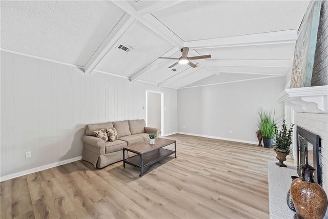 8509 Briargrove Drive, Woodway, TX 76712