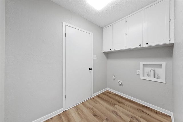 8509 Briargrove Drive, Woodway, TX 76712
