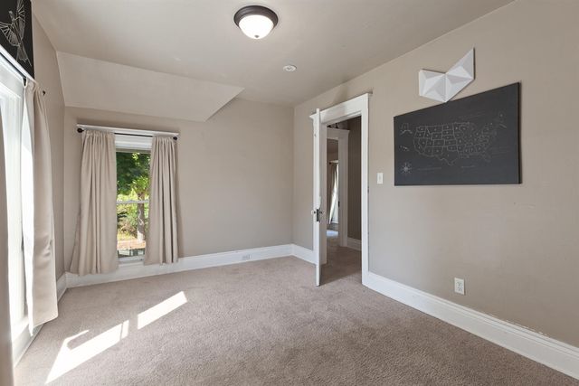 612 N Clinton Street, Adrian, MI 49221