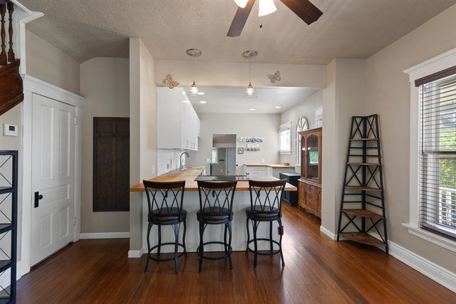 612 N Clinton Street, Adrian, MI 49221