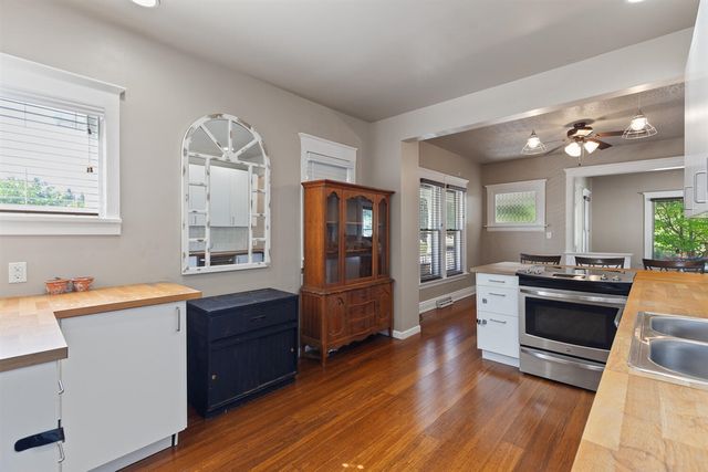 612 N Clinton Street, Adrian, MI 49221