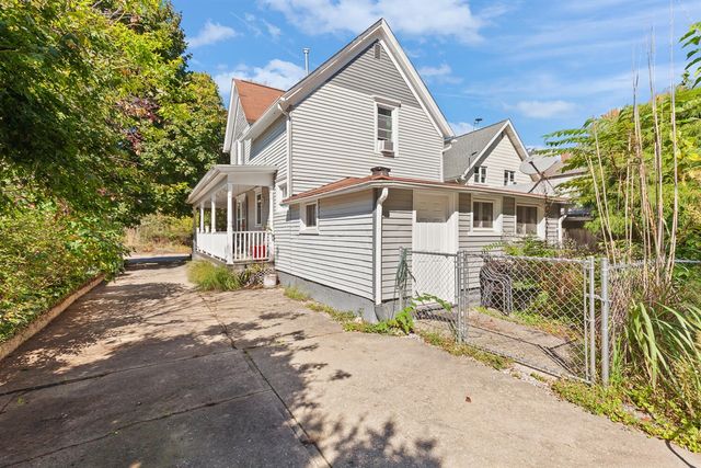 612 N Clinton Street, Adrian, MI 49221