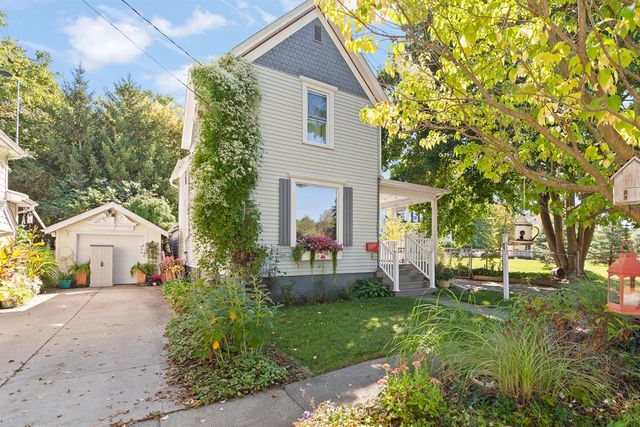 612 N Clinton Street, Adrian, MI 49221