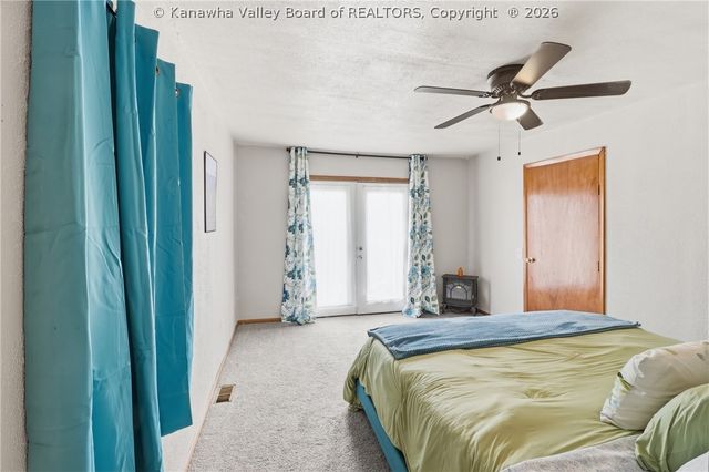 729 Daverton Road, South Charleston, WV 25303