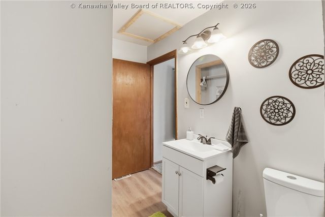 729 Daverton Road, South Charleston, WV 25303