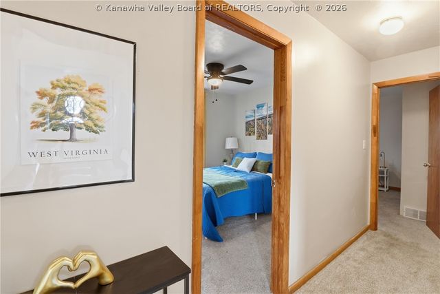 729 Daverton Road, South Charleston, WV 25303
