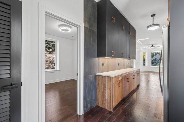 1446 S Springfield Avenue, Chicago, IL 60623