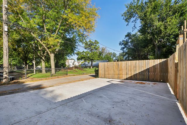 1446 S Springfield Avenue, Chicago, IL 60623