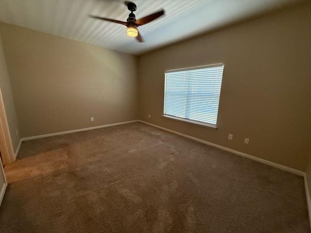 216 Continental Ave, Liberty Hill, TX 78642