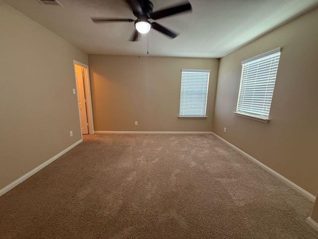 216 Continental Ave, Liberty Hill, TX 78642