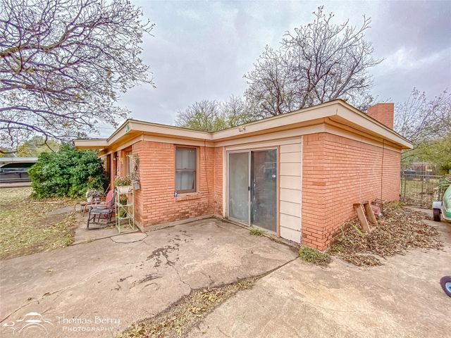 1920 Briarwood, Abilene, TX 79603
