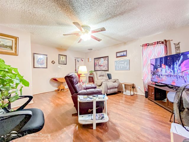 1920 Briarwood, Abilene, TX 79603