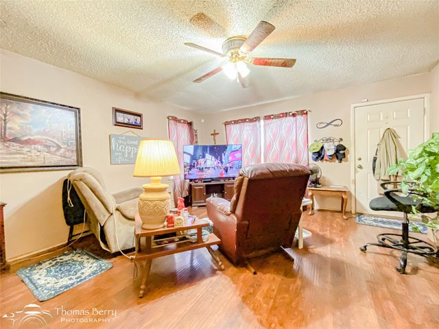 1920 Briarwood, Abilene, TX 79603