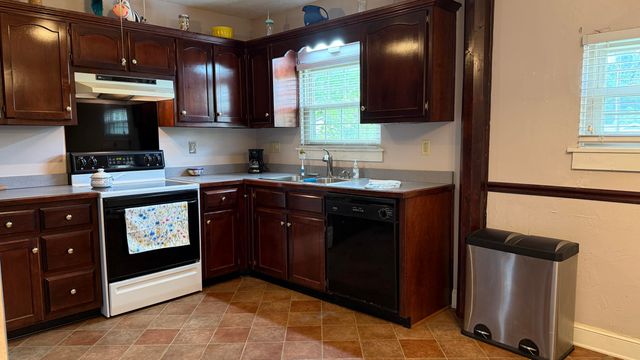 128 Cherry Road, Berea, KY 40403