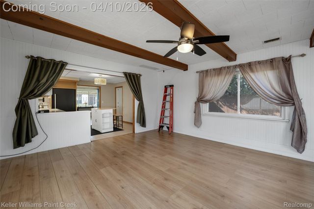 26414 Waldorf Street, Roseville, MI 48066