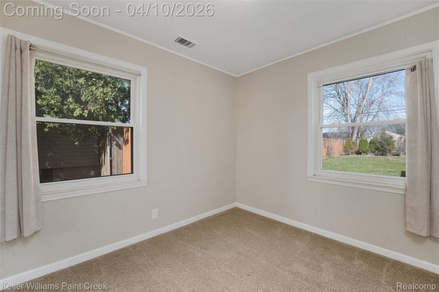 26414 Waldorf Street, Roseville, MI 48066