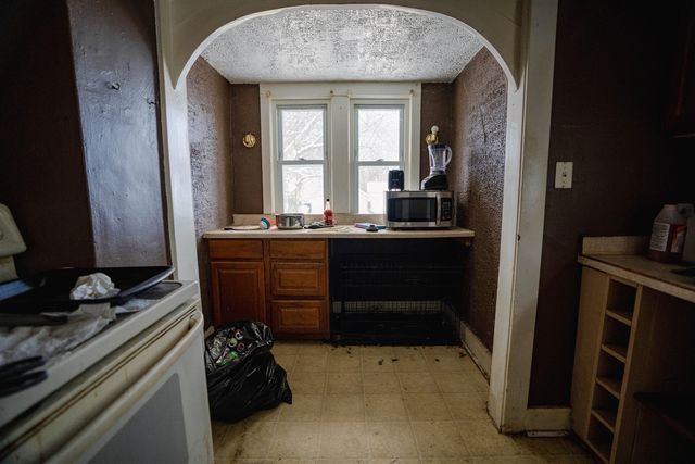 919 Princeton Avenue, Lansing, MI 48915