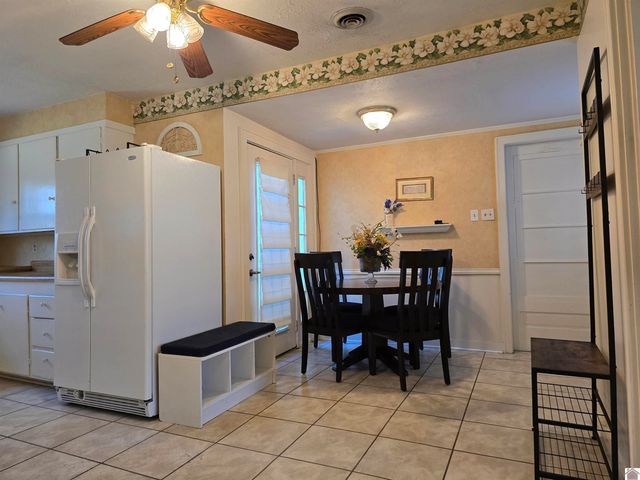 815 S 1st Street, Mayfield, KY 42066