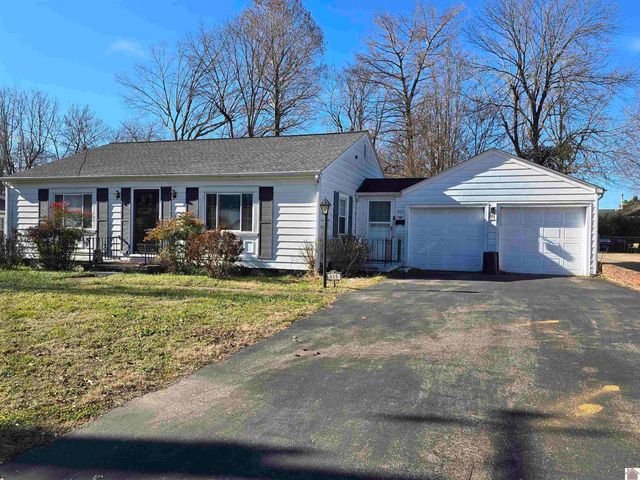 815 S 1st Street, Mayfield, KY 42066