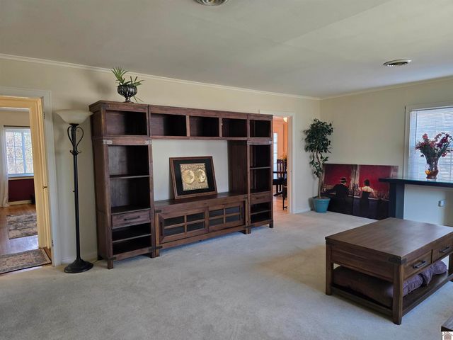 815 S 1st Street, Mayfield, KY 42066