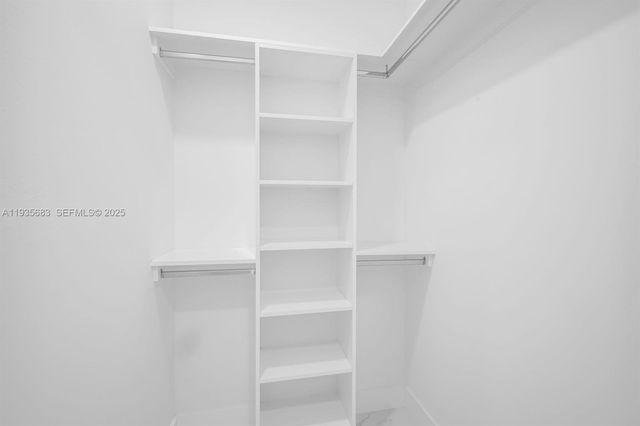 3923 NW 38TH ST, Cape Coral, FL 33993