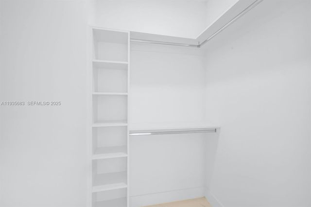 3923 NW 38TH ST, Cape Coral, FL 33993