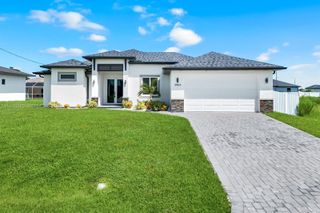 3923 NW 38TH ST, Cape Coral, FL 33993