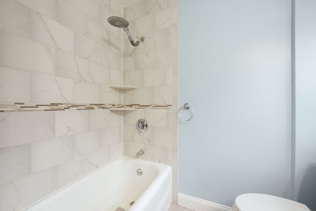 320 Quinobequin Rd, Newton, MA 02468