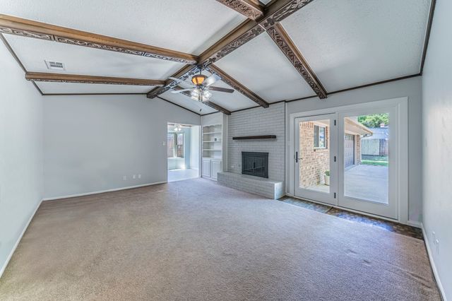 2422 Greenwood Drive, Grand Prairie, TX 75050