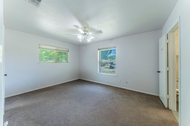 2422 Greenwood Drive, Grand Prairie, TX 75050