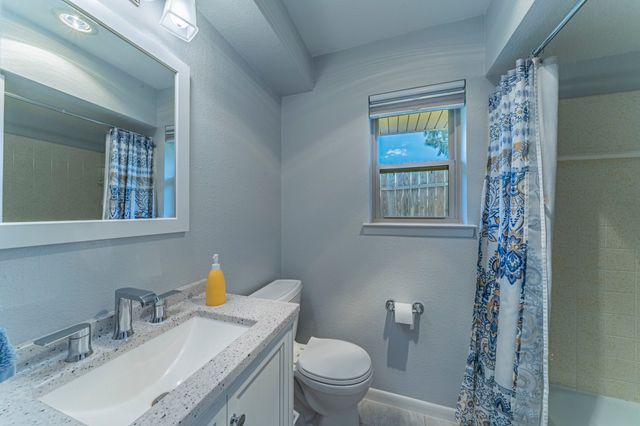 2422 Greenwood Drive, Grand Prairie, TX 75050