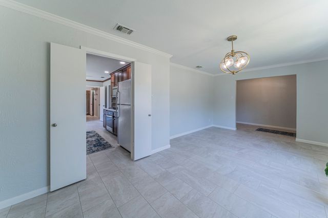 2422 Greenwood Drive, Grand Prairie, TX 75050