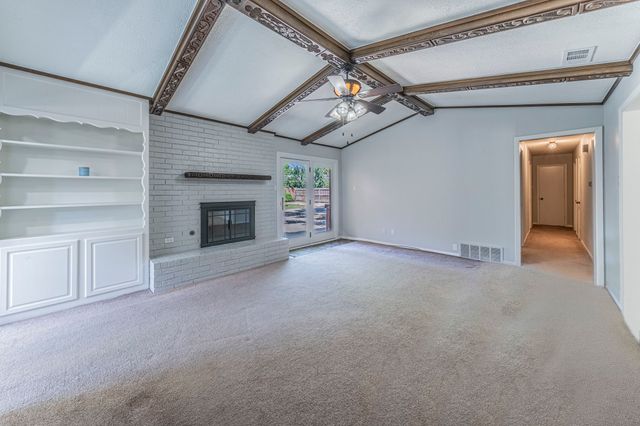 2422 Greenwood Drive, Grand Prairie, TX 75050