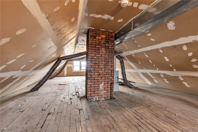 375 Military Road, Buffalo, NY 14207