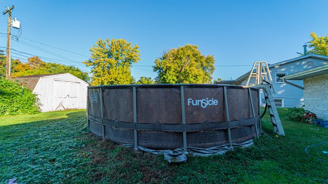 2738 Tecumseh Street, Portage, IN 46368