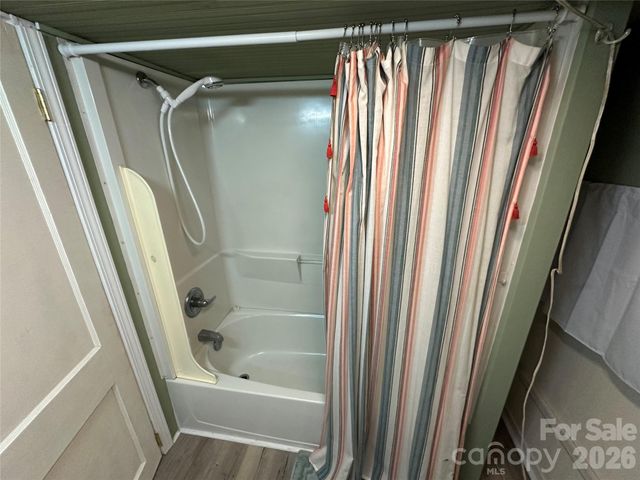 162 Clubhouse Drive, New London, NC 28127