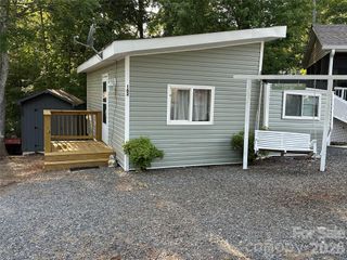 162 Clubhouse Drive, New London, NC 28127